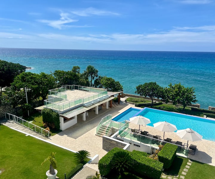 Beachfront 2br Penthouse w/Rooftop-Sosua/Cabarete
