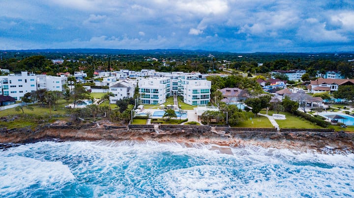 2BR Luxury Beach Front Condo-BayRock II-C1 BR2
